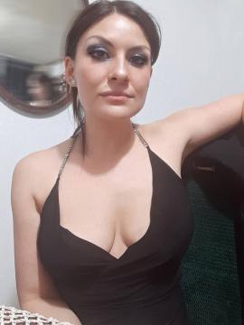 OnlyFans - 🥵🥵 Den Yanine / @denyanine 🥵🥵 Scene 5 — photo 8 of 20