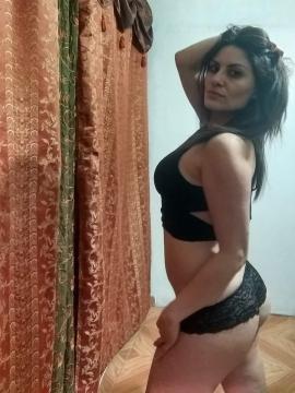 OnlyFans - 🥵🥵 Den Yanine / @denyanine 🥵🥵 Scene 6 — photo 16 of 20