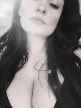 OnlyFans - 🥵🥵 Den Yanine / @denyanine 🥵🥵 Scene 12 — photo 10 of 20