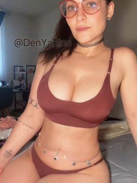 OnlyFans - 🥵🥵 Den Yanine / @denyanine 🥵🥵 Scene 27 — photo 2 of 20