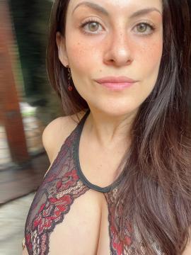 OnlyFans - 🥵🥵 Den Yanine / @denyanine 🥵🥵 Scene 31 — photo 16 of 20