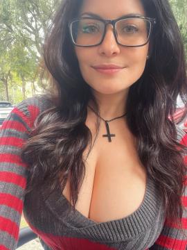 OnlyFans - 🥵🥵 Den Yanine / @denyanine 🥵🥵 Scene 35 — photo 4 of 20