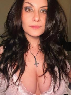 OnlyFans - 🥵🥵 Den Yanine / @denyanine 🥵🥵 Scene 35 — photo 11 of 20