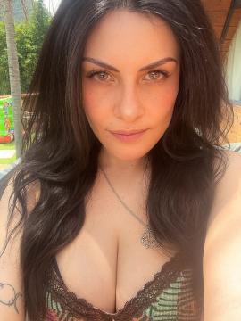 OnlyFans - 🥵🥵 Den Yanine / @denyanine 🥵🥵 Scene 65 — photo 15 of 20