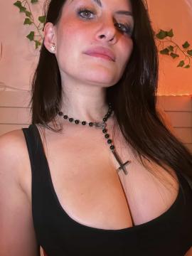 OnlyFans - 🥵🥵 Den Yanine / @denyanine 🥵🥵 Scene 72 — photo 7 of 20