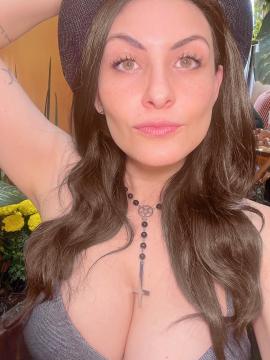 OnlyFans - 🥵🥵 Den Yanine / @denyanine 🥵🥵 Scene 81 — photo 17 of 20