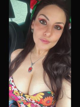OnlyFans - 🥵🥵 Den Yanine / @denyanine 🥵🥵 Scene 88 — photo 12 of 20