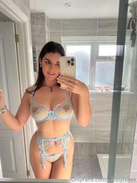 OnlyFans - Bunny Rose / @bunnyrosex Scene 370