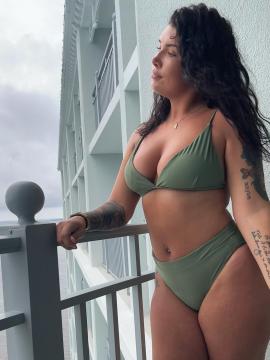 OnlyFans - Miya / @miyaacacia Scene 2 — photo 12 of 20