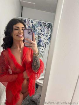 OnlyFans - Miya / @miyaacacia Scene 11 — photo 10 of 20