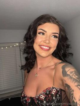 OnlyFans - Miya / @miyaacacia Scene 11 — photo 14 of 20