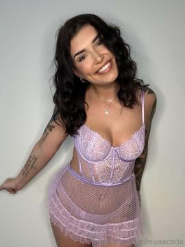 OnlyFans - Miya / @miyaacacia Scene 11 — photo 15 of 20