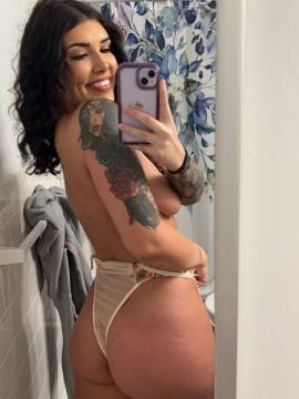 OnlyFans - Miya / @miyaacacia Scene 11 — photo 16 of 20