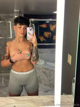 OnlyFans - Miya / @miyaacacia Scene 20 — photo 4 of 20