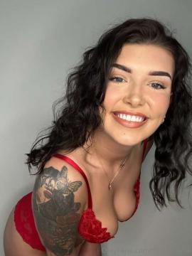 OnlyFans - Miya / @miyaacacia Scene 28 — photo 15 of 20