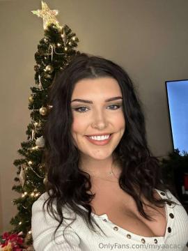 OnlyFans - Miya / @miyaacacia Scene 29 — photo 4 of 20