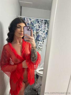 OnlyFans - Miya / @miyaacacia Scene 32 — photo 5 of 20