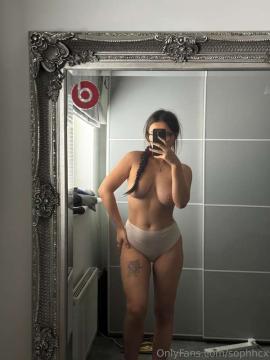 OnlyFans - Sophie / @sophhcx Scene 141