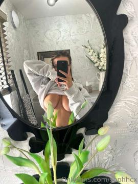 OnlyFans - Sophie / @sophhcx Scene 158