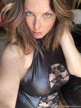 OnlyFans - Marie /  @lakshmishiddentreasures Scene 40 — photo 10 of 20