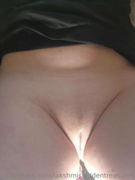 OnlyFans - Marie /  @lakshmishiddentreasures Scene 76 — photo 12 of 20