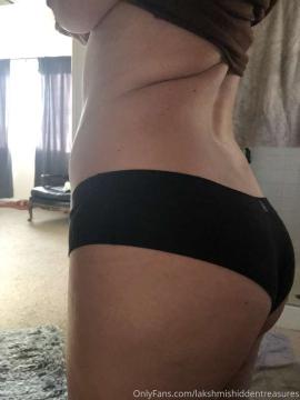 OnlyFans - Marie /  @lakshmishiddentreasures Scene 208 — photo 11 of 20