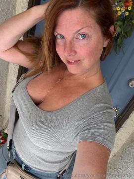 OnlyFans - Marie /  @lakshmishiddentreasures Scene 401 — photo 10 of 20