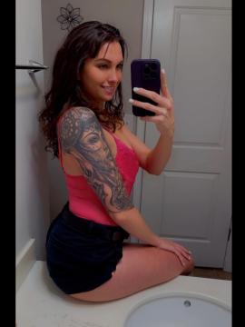OnlyFans - Riley Jade / @rileyjadeadams Scene 4 — photo 3 of 20