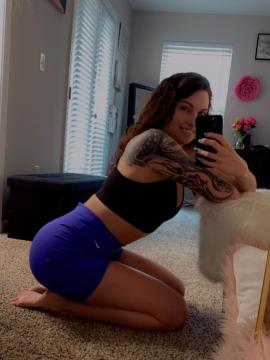 OnlyFans - Riley Jade / @rileyjadeadams Scene 5 — photo 5 of 20