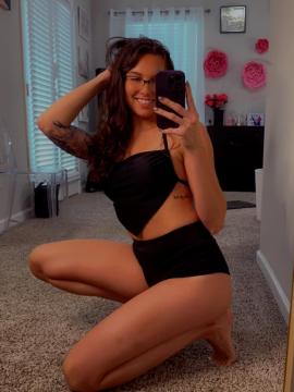 OnlyFans - Riley Jade / @rileyjadeadams Scene 8 — photo 14 of 20