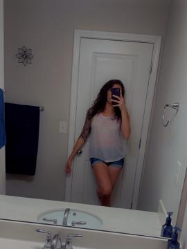 OnlyFans - Riley Jade / @rileyjadeadams Scene 12 — photo 2 of 20