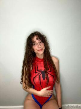 OnlyFans - Alicia / @kitty882 Scene 22 — photo 18 of 20