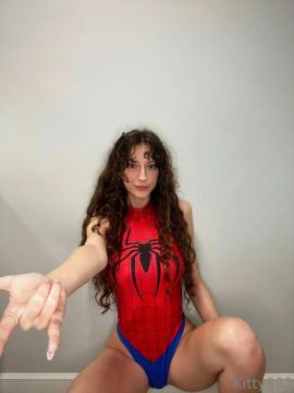 OnlyFans - Alicia / @kitty882 Scene 23 — photo 10 of 20
