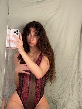 OnlyFans - Alicia / @kitty882 Scene 27 — photo 13 of 20