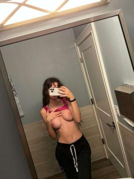OnlyFans - Alicia / @kitty882 Scene 34 — photo 4 of 20