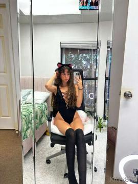 OnlyFans - Alicia / @kitty882 Scene 46 — photo 8 of 20