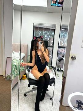 OnlyFans - Alicia / @kitty882 Scene 46 — photo 12 of 20
