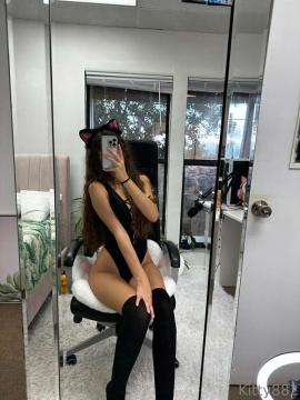 OnlyFans - Alicia / @kitty882 Scene 46 — photo 19 of 20