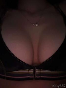 OnlyFans - Alicia / @kitty882 Scene 51 — photo 8 of 20