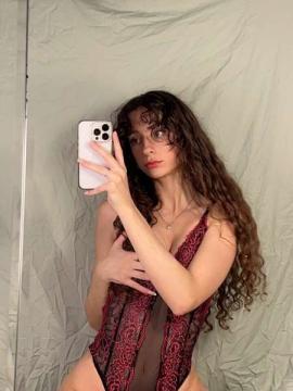 OnlyFans - Alicia / @kitty882 Scene 79 — photo 18 of 20