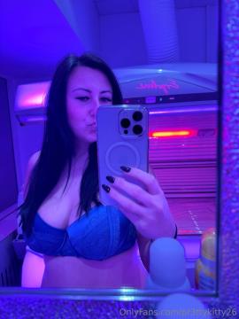 OnlyFans - PrettyKitty / @pr3ttykitty26 — photo 20 of 32