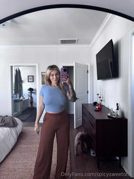 OnlyFans - Spicysweetone / @Spicysweetone Scene 18