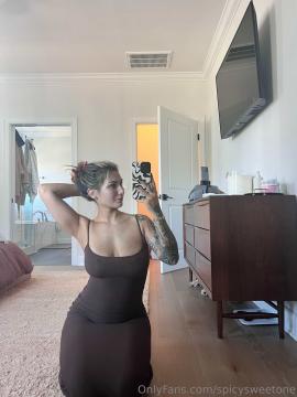 OnlyFans - Spicysweetone / @Spicysweetone Scene 22 — photo 13 of 20