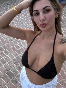 OnlyFans - Spicysweetone / @Spicysweetone Scene 22 — photo 17 of 20