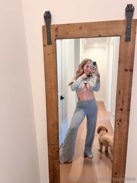 OnlyFans - Spicysweetone / @Spicysweetone Scene 23 — photo 14 of 20
