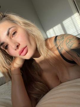 OnlyFans - Spicysweetone / @Spicysweetone Scene 23 — photo 17 of 20