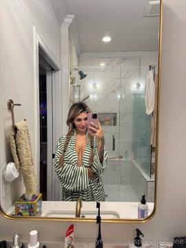 OnlyFans - Spicysweetone / @Spicysweetone Scene 74 — photo 8 of 20