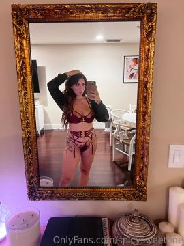 OnlyFans - Spicysweetone / @Spicysweetone Scene 77