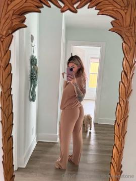 OnlyFans - Spicysweetone / @Spicysweetone Scene 78 — photo 2 of 20