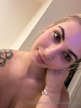 OnlyFans - Spicysweetone / @Spicysweetone Scene 80 — photo 12 of 20